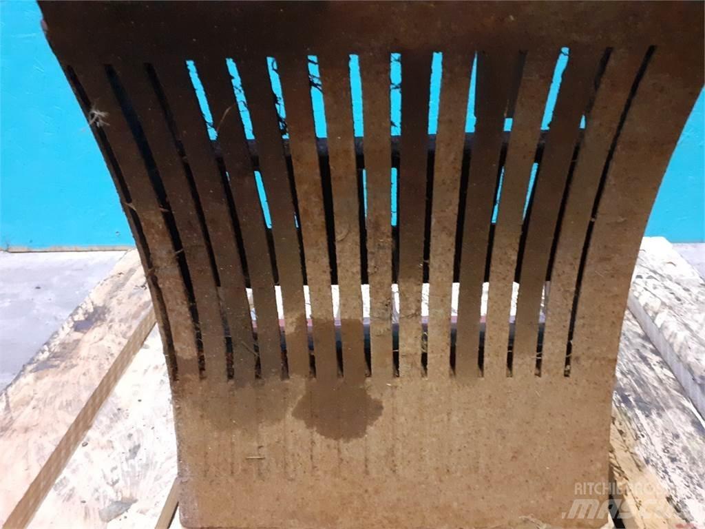 Hesston 4700 Accessori per mietitrebbiatrici