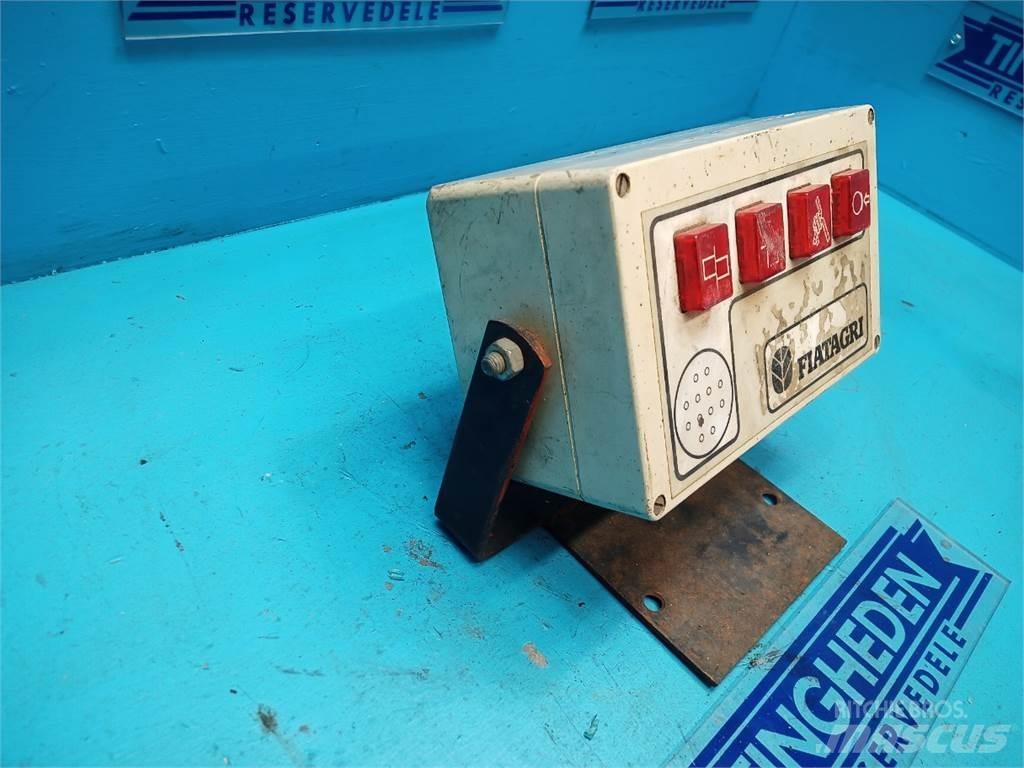 Hesston 4700 Componenti elettroniche