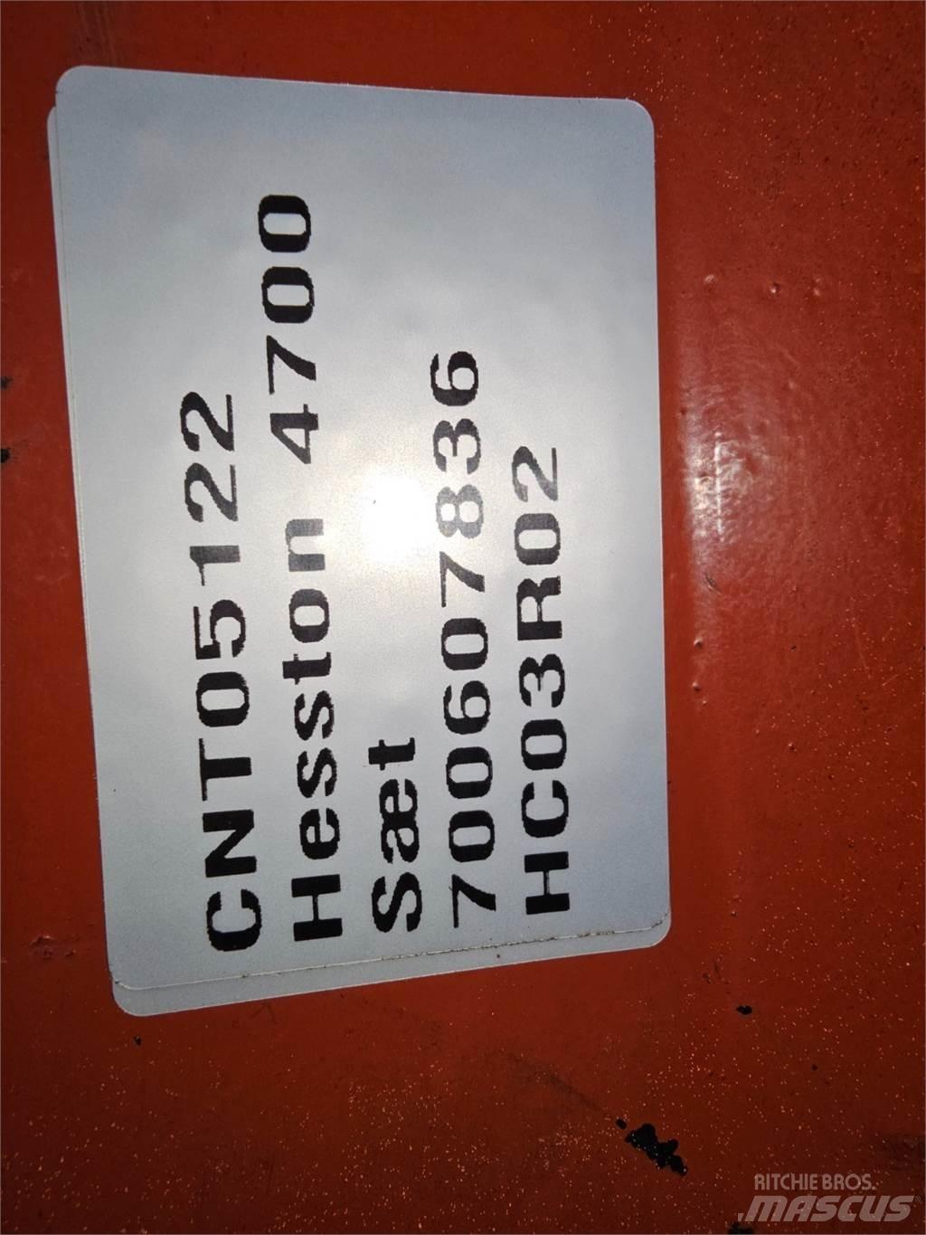 Hesston 4700 Altri macchinari per falciare e trinciare