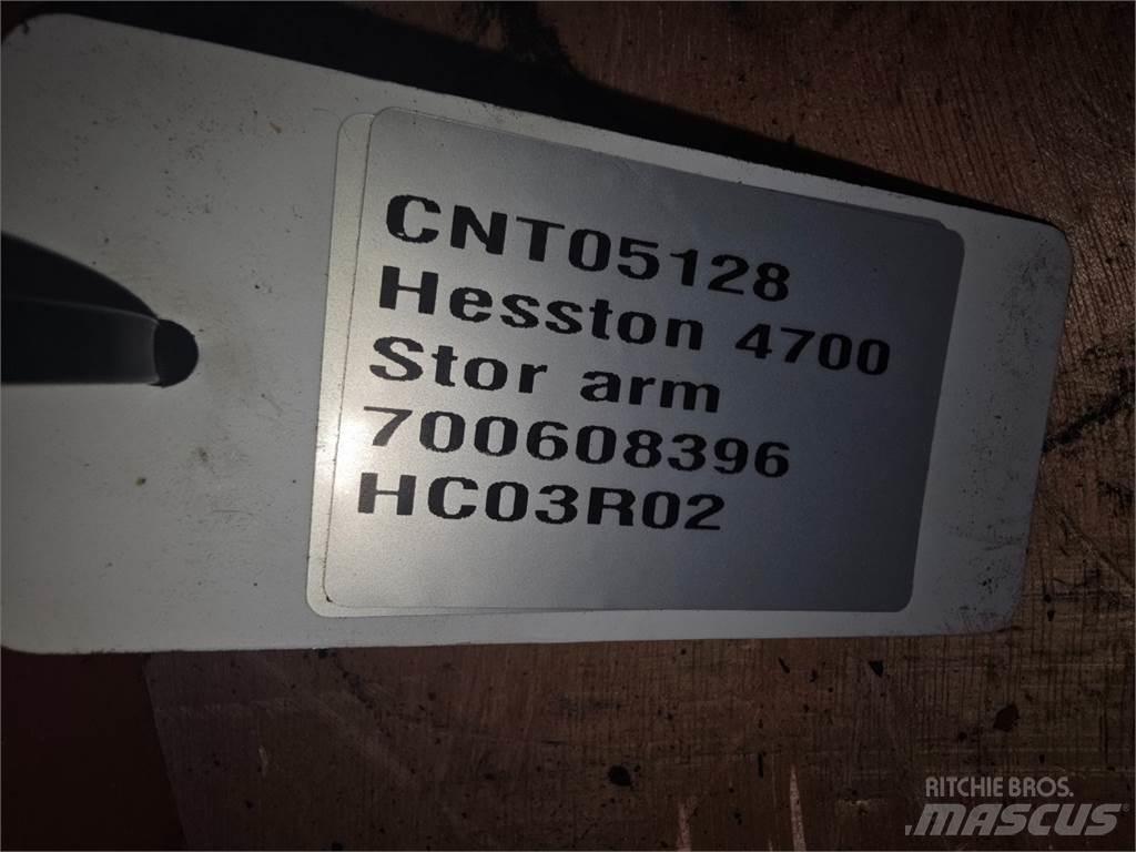 Hesston 4700 Altri macchinari per falciare e trinciare
