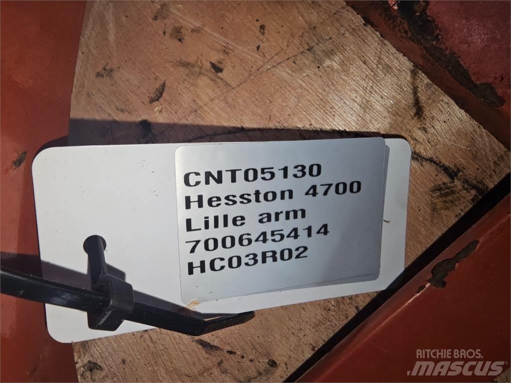 Hesston 4700 Altri macchinari per falciare e trinciare
