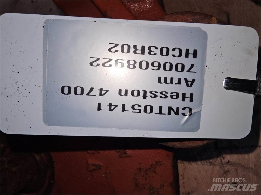 Hesston 4700 Pinze per balle