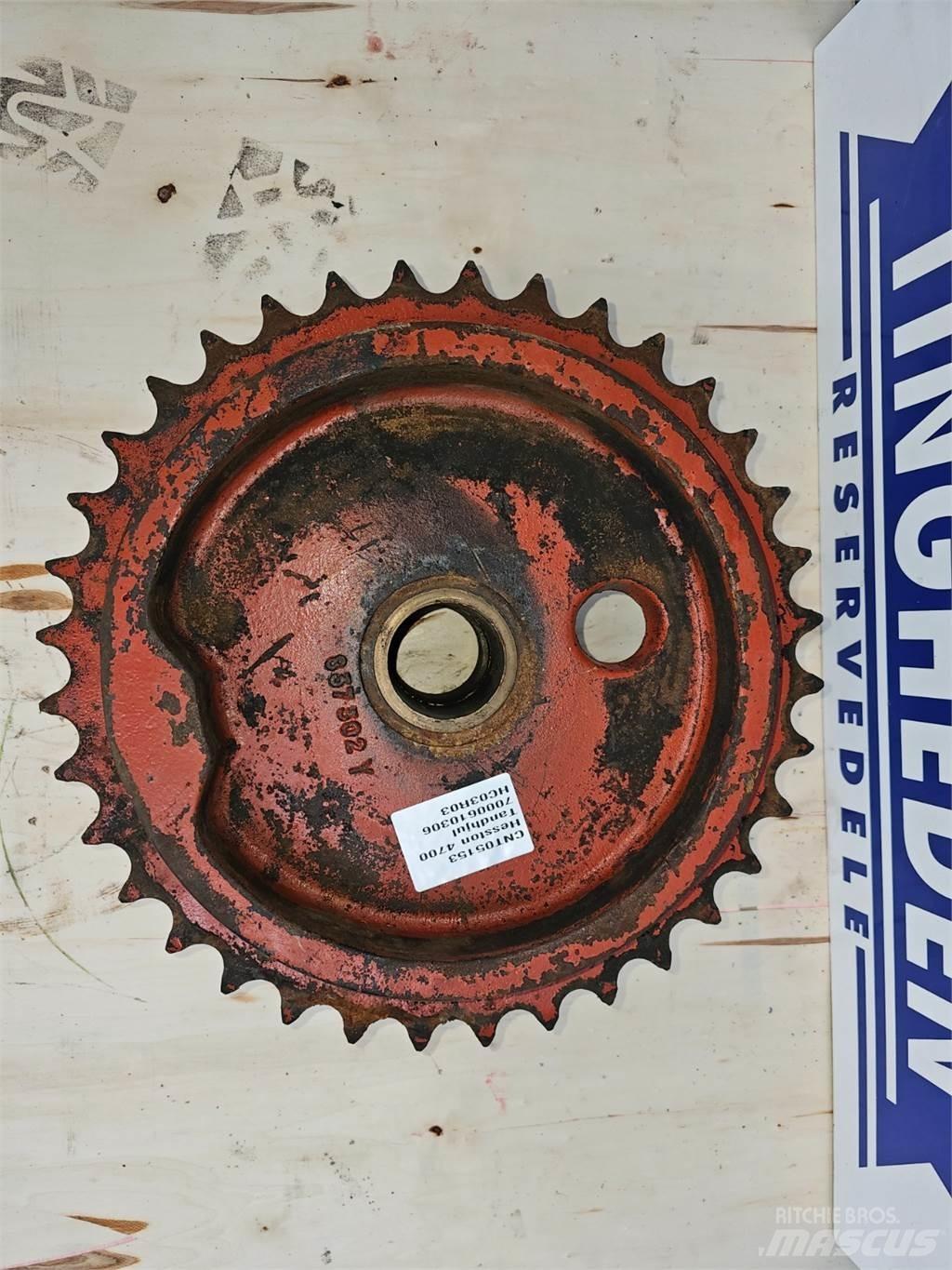 Hesston 4700 Altri macchinari per falciare e trinciare