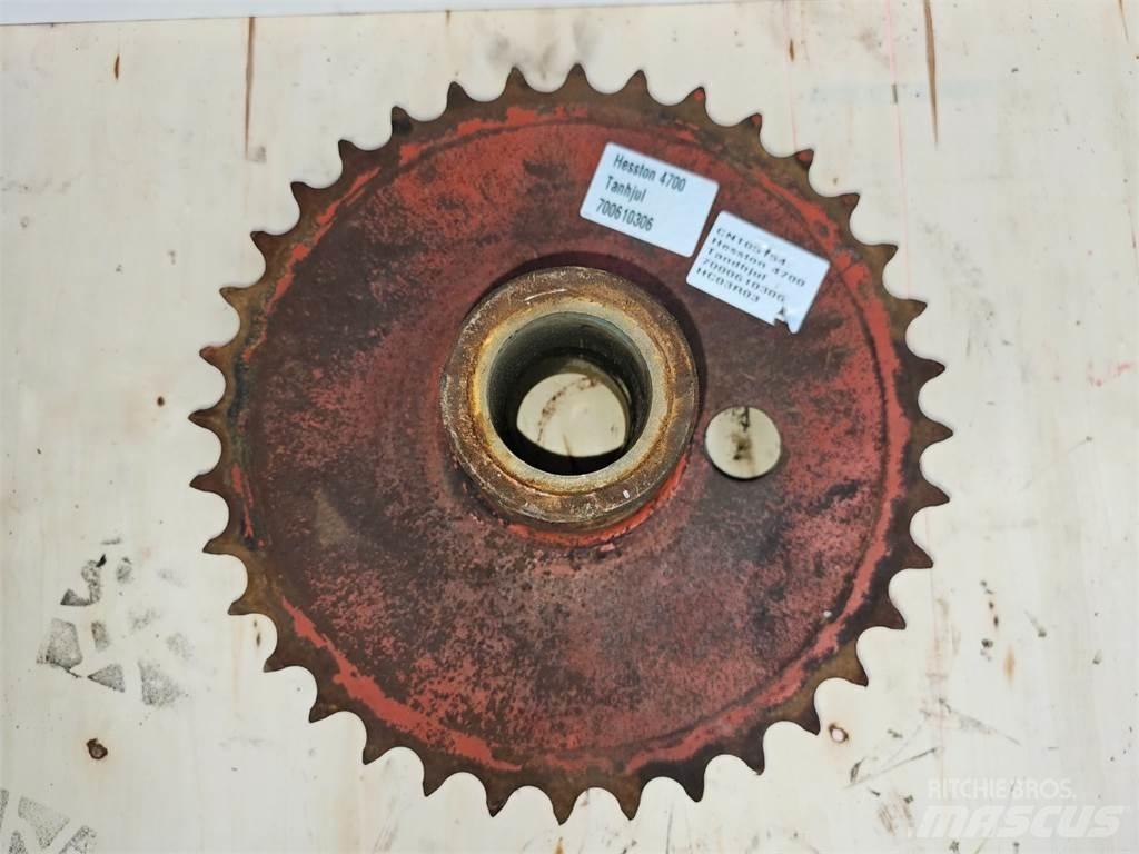 Hesston 4700 Altri macchinari per falciare e trinciare