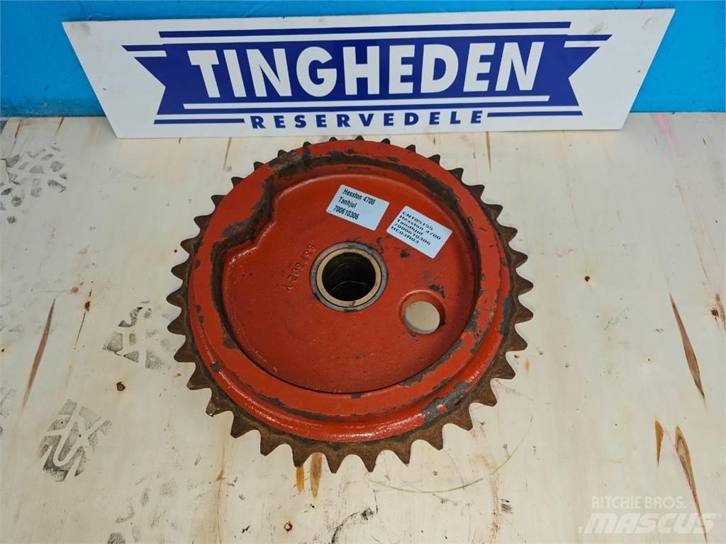 Hesston 4700 Altri macchinari per falciare e trinciare
