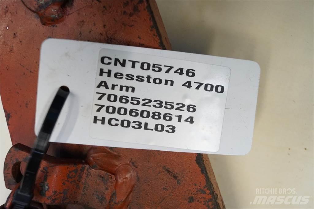 Hesston 4700 Altri macchinari per falciare e trinciare