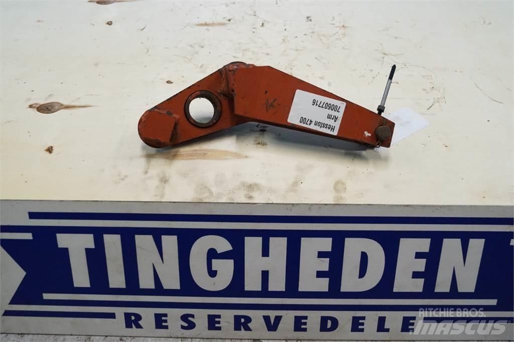Hesston 4700 Altri macchinari per falciare e trinciare