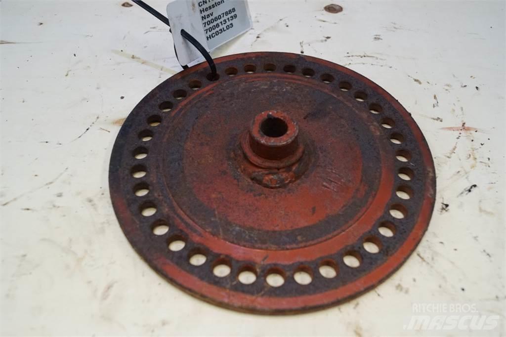 Hesston 4700 Altri macchinari per falciare e trinciare