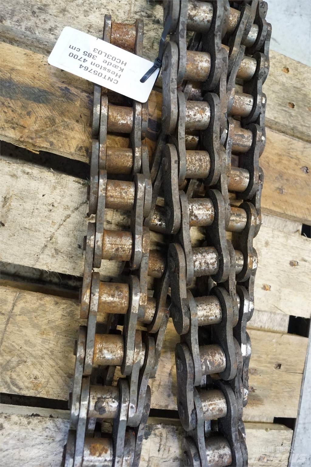Hesston 4700 Altri macchinari per falciare e trinciare