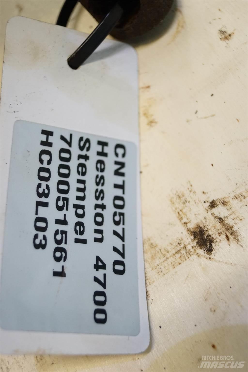 Hesston 4700 Componenti idrauliche