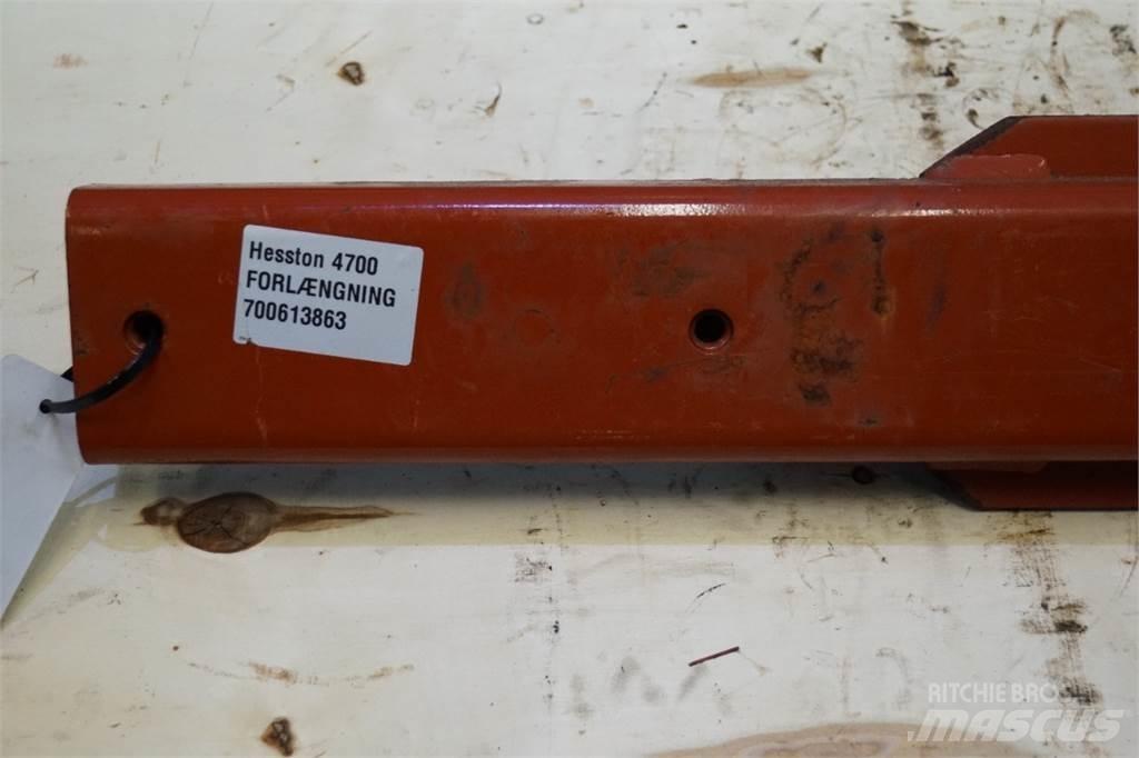 Hesston 4700 Pinze per balle
