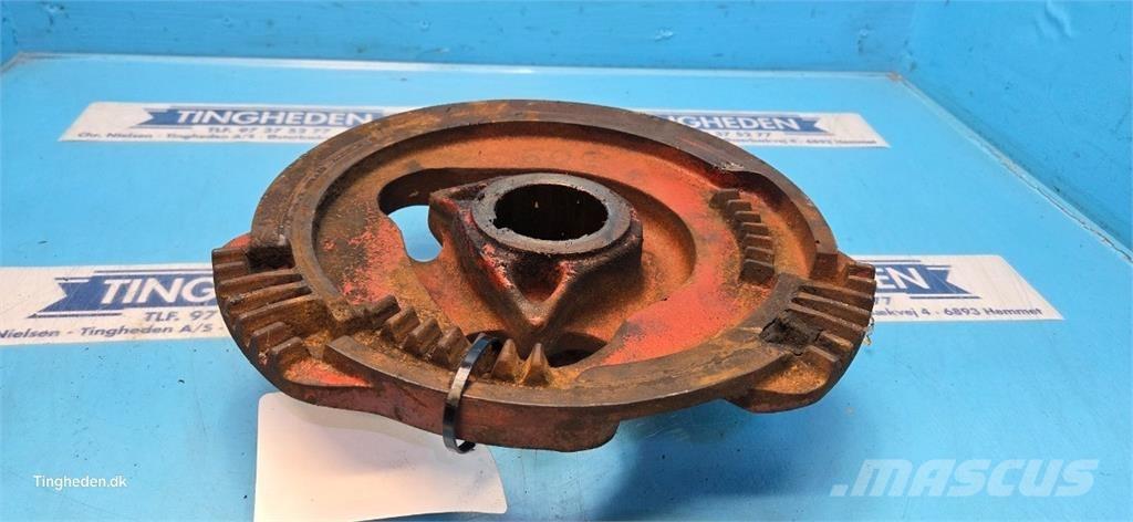 Hesston 4700 Altri macchinari per falciare e trinciare