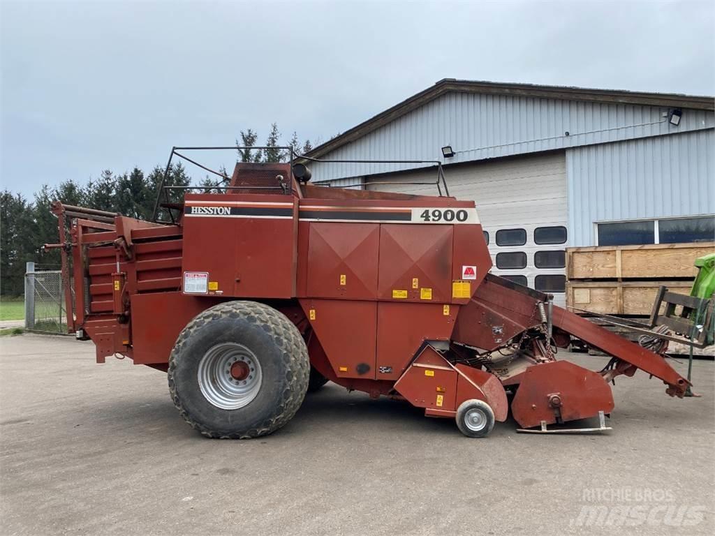 Hesston 4900 Presse quadre