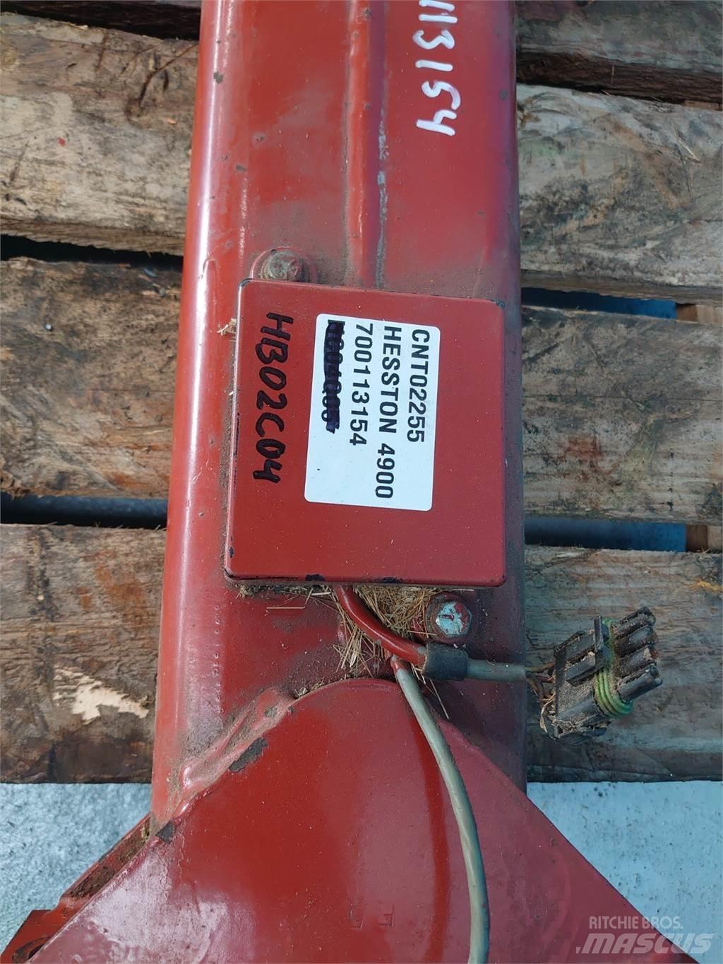 Hesston 4900 Altri macchinari per falciare e trinciare
