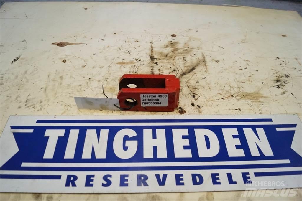 Hesston 4900 Altri macchinari per falciare e trinciare