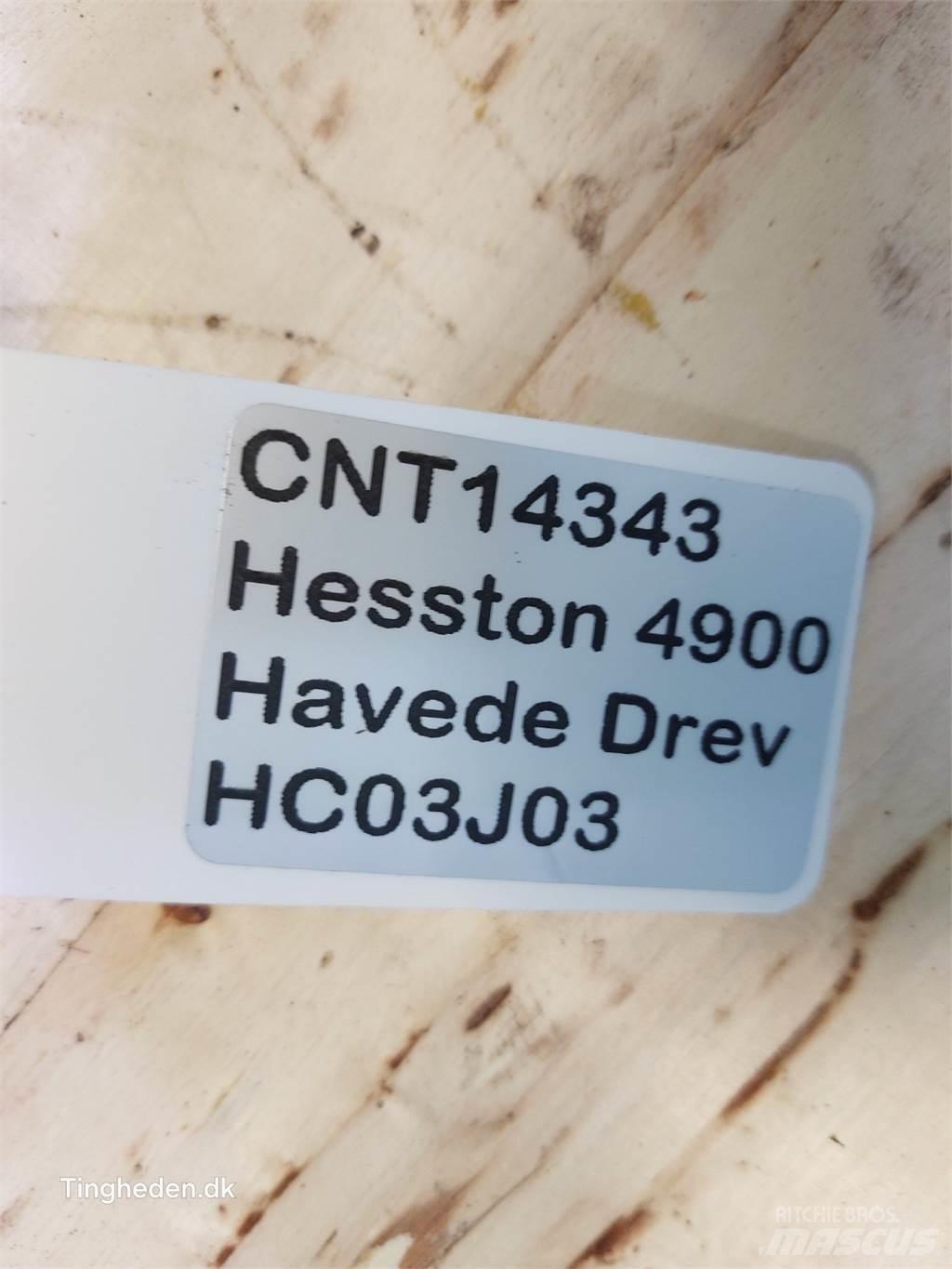 Hesston 4900 Trasmissione
