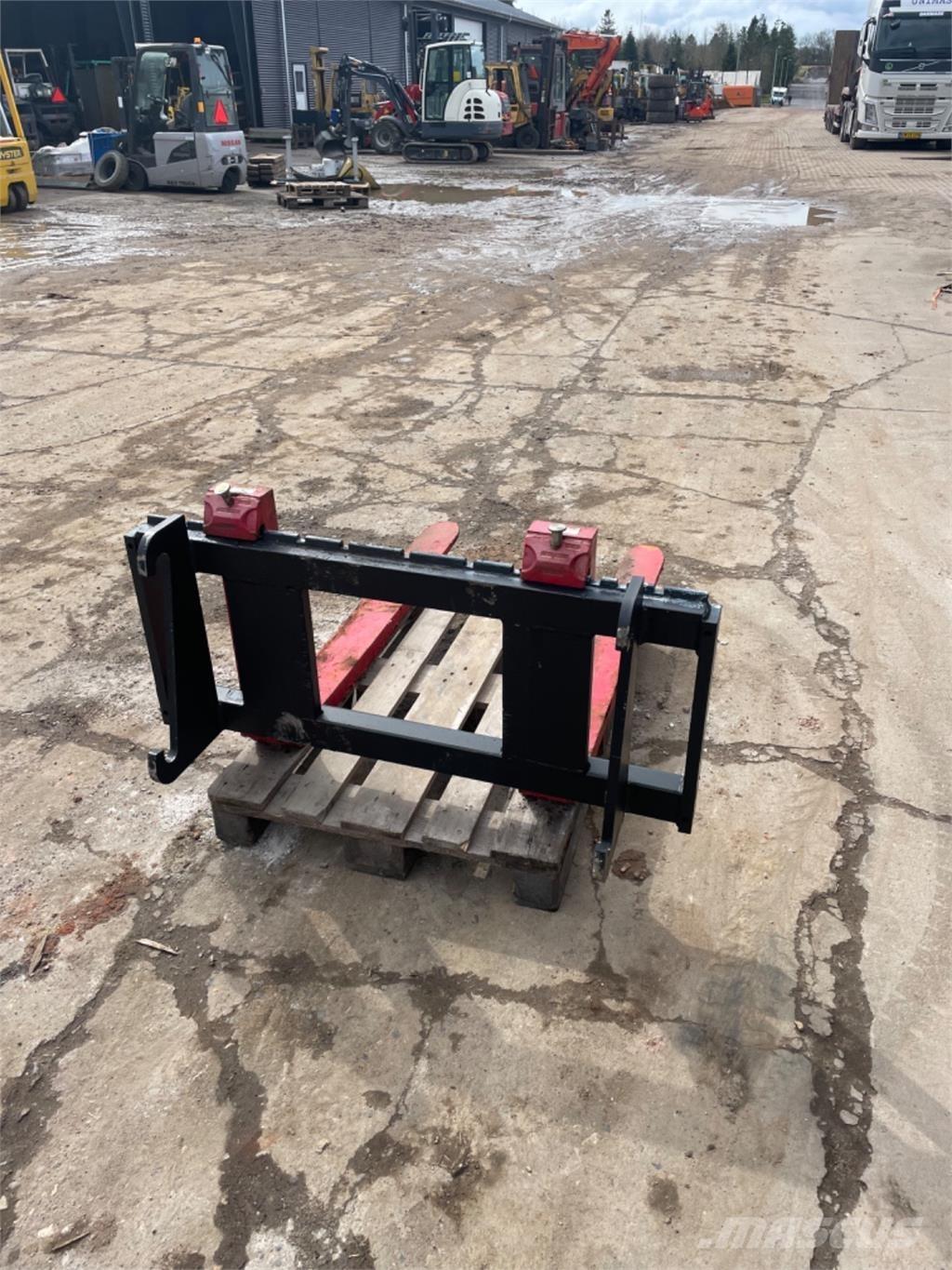 Hydrema 5000kg Forche