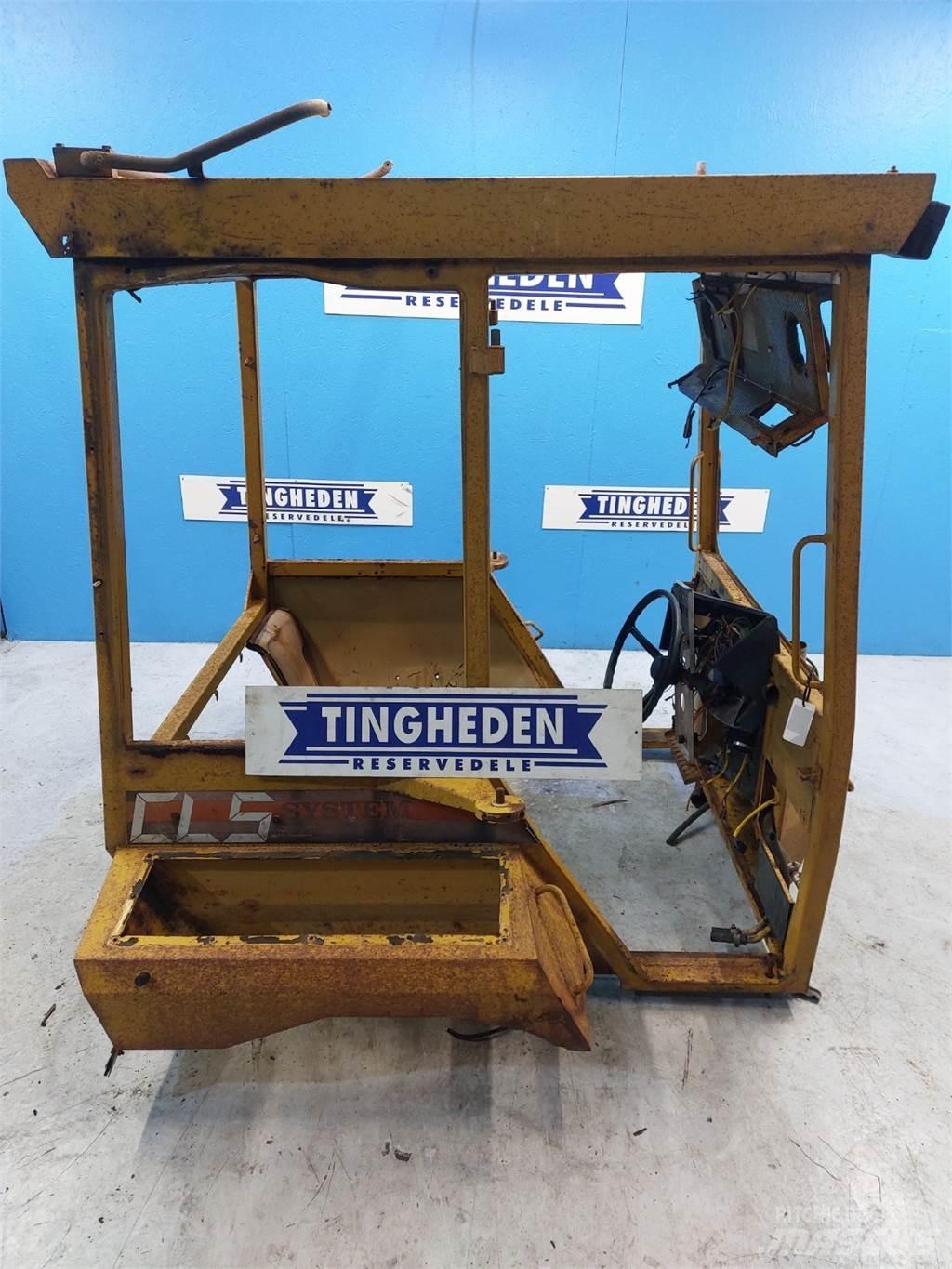 Hydrema 806 Cabine e interni