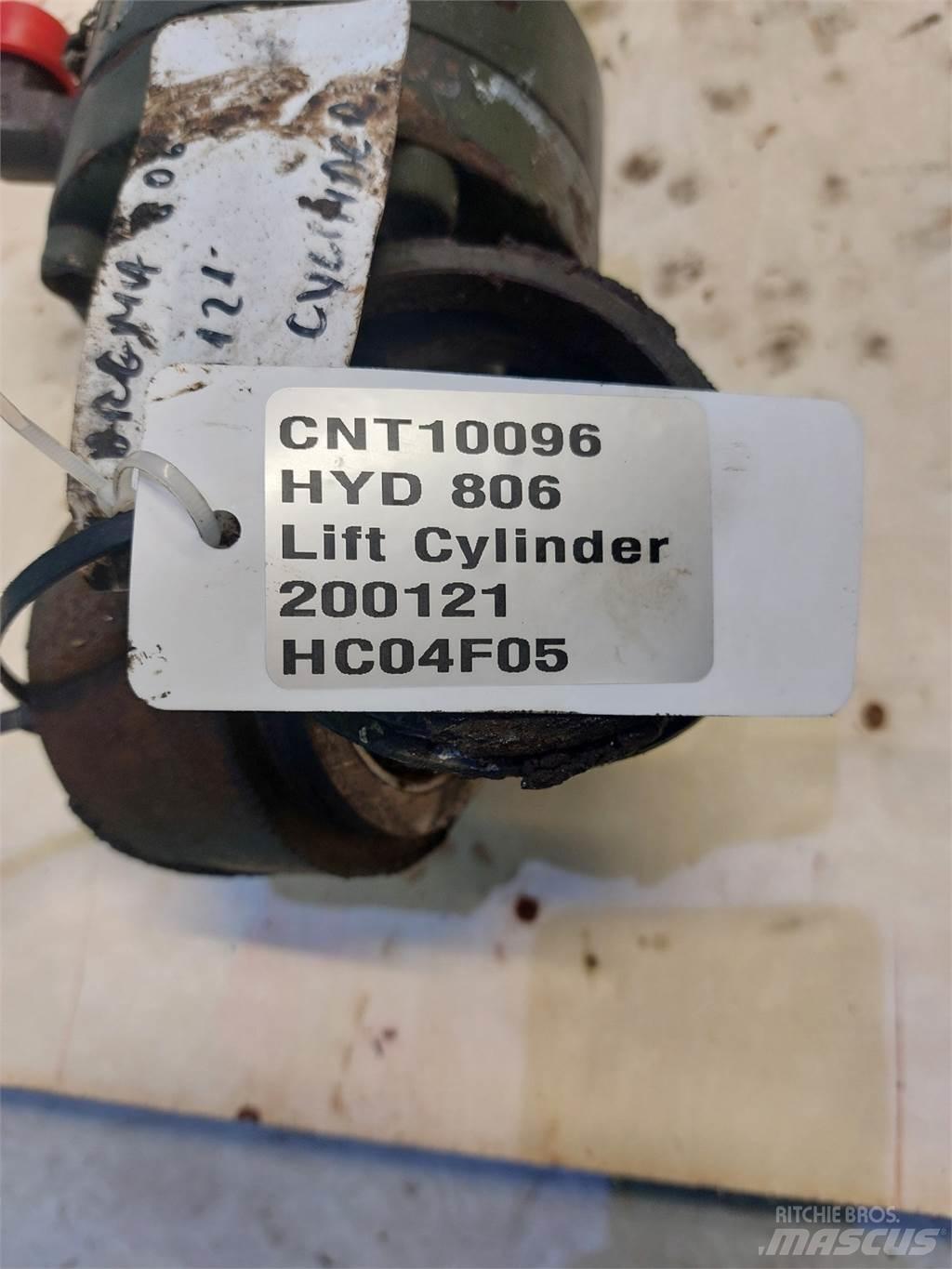 Hydrema 806 Retroescavatori