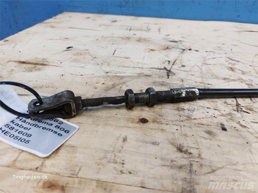 Hydrema 806 Cabine e interni