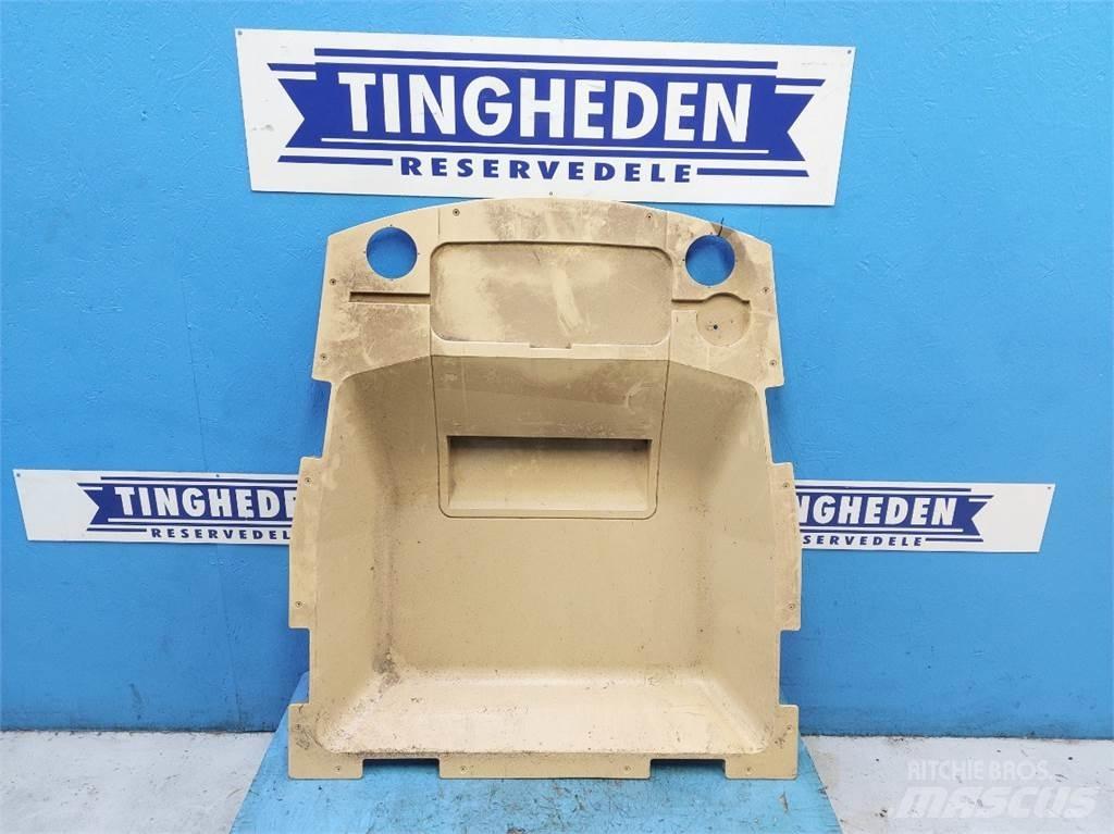 Hydrema 906 Cabine e interni