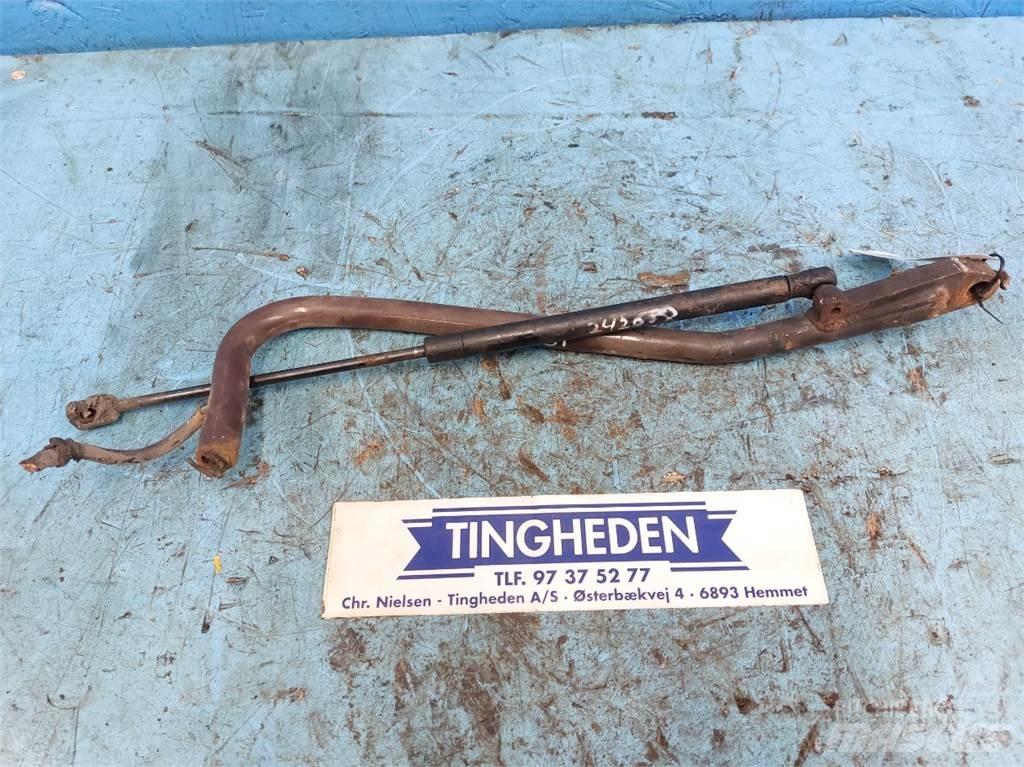 Hydrema 906 Cabine e interni