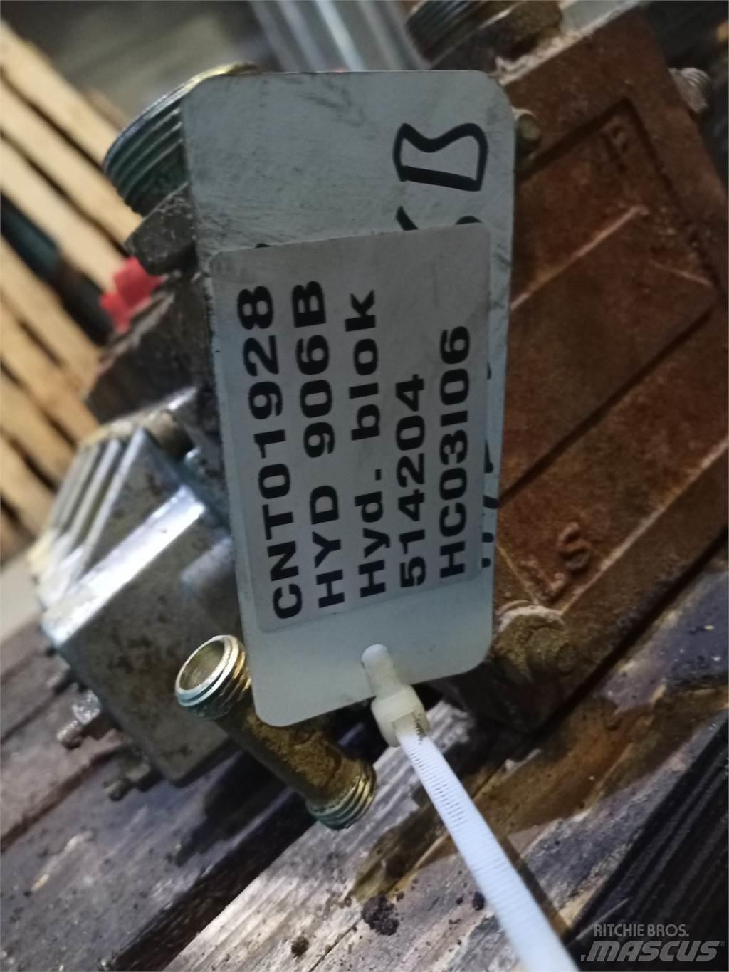 Hydrema 906B Componenti idrauliche