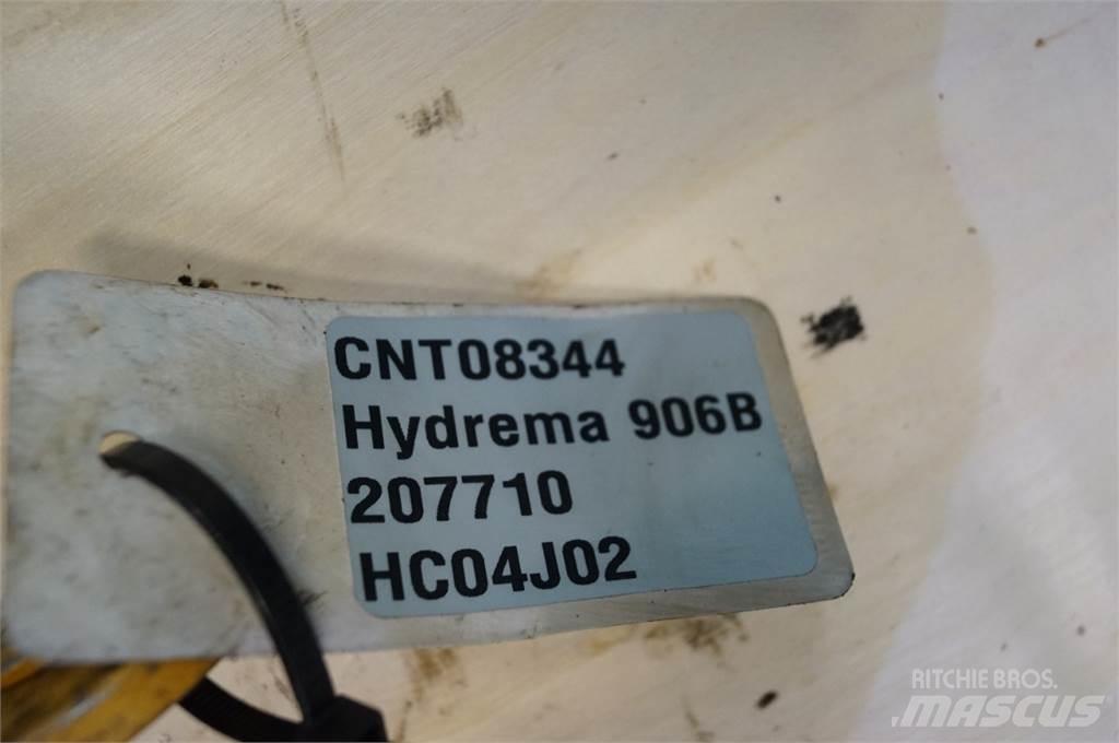 Hydrema 906B Retroescavatori