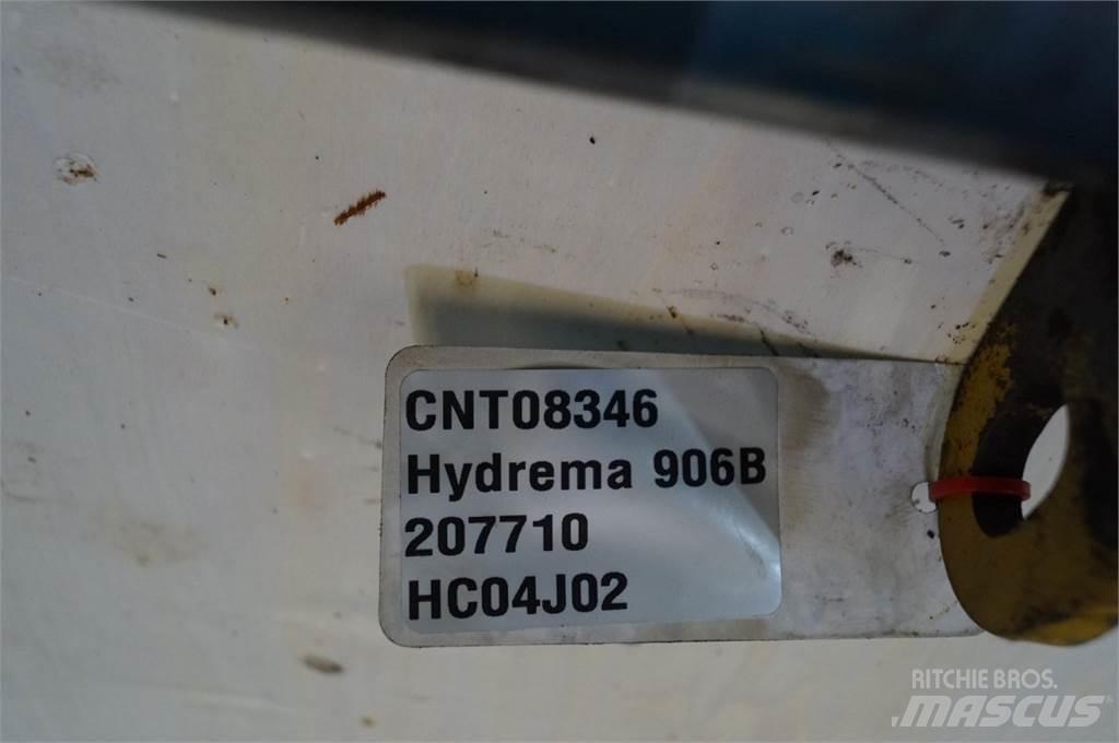 Hydrema 906B Retroescavatori