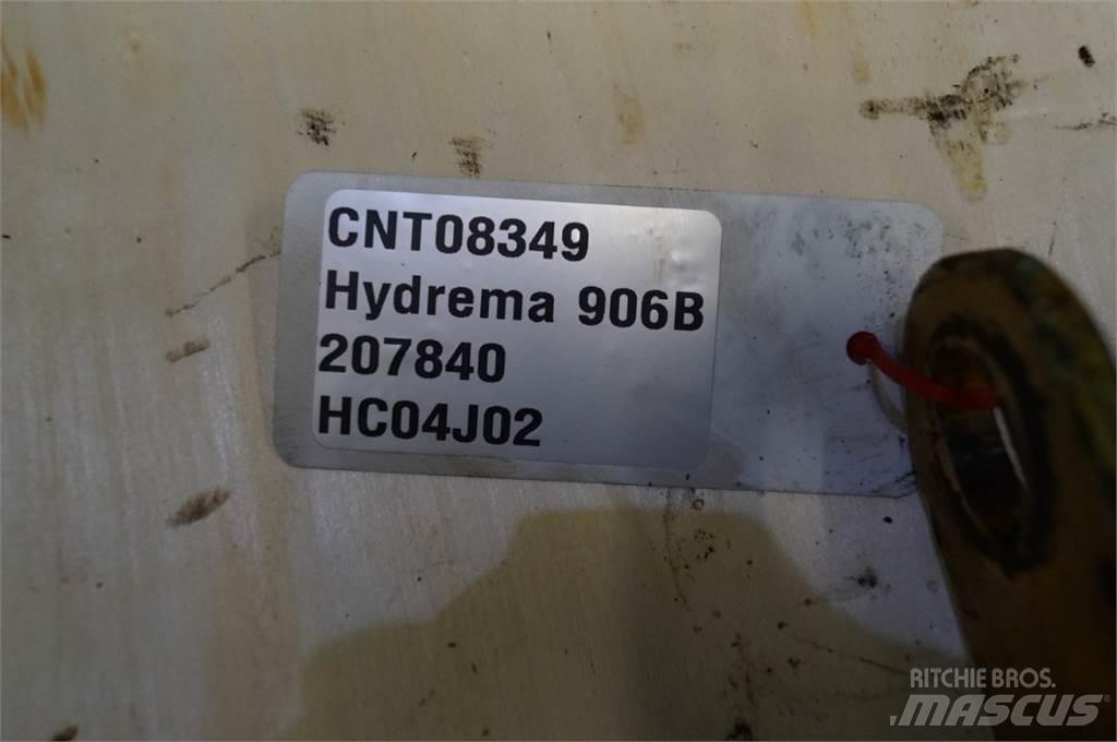 Hydrema 906B Retroescavatori