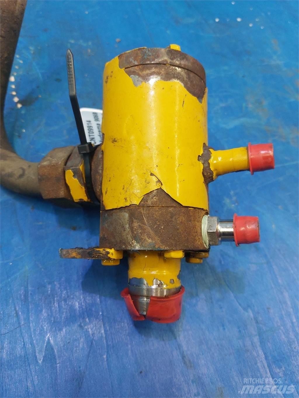 Hydrema 906B Componenti idrauliche