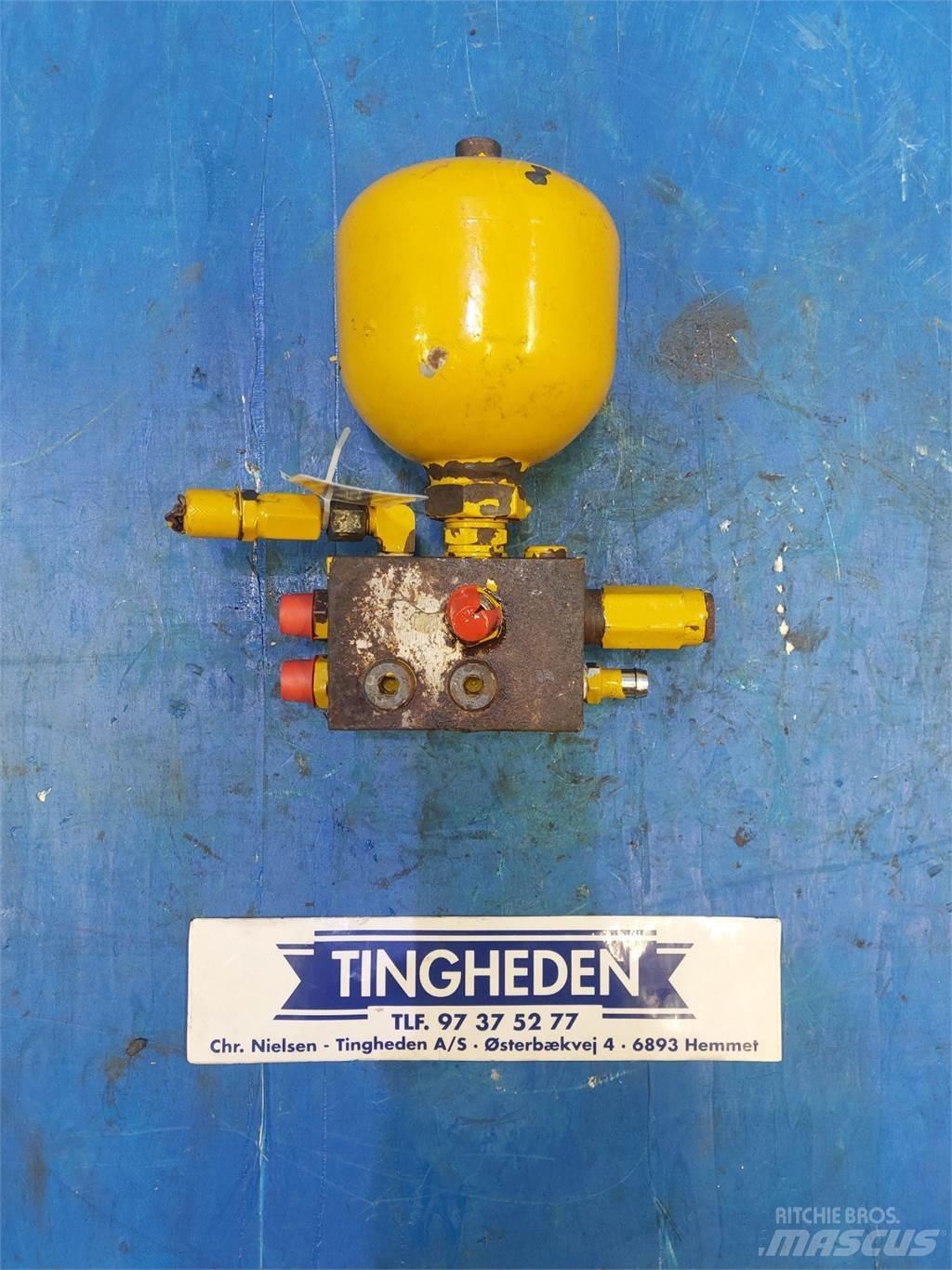 Hydrema 906B Componenti idrauliche