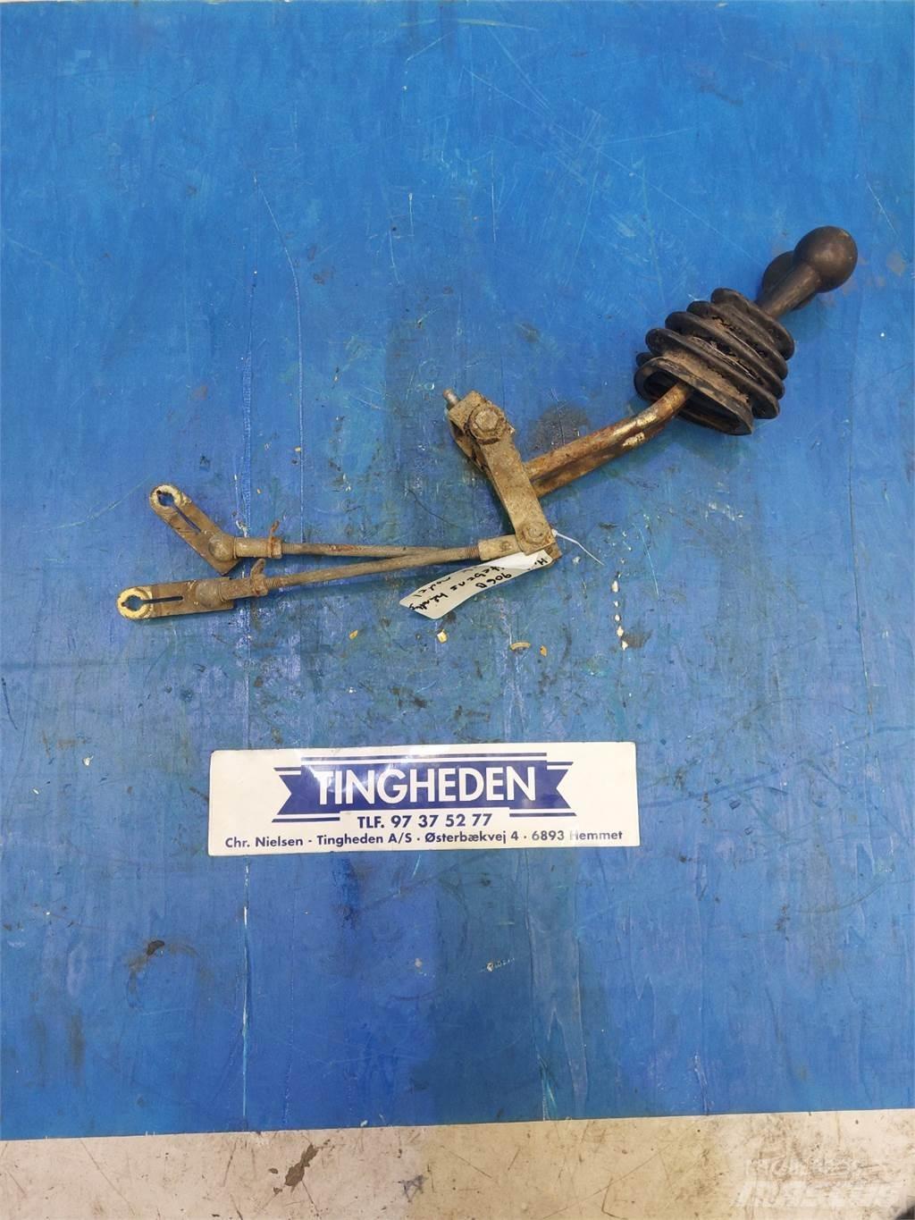 Hydrema 906B Cabine e interni