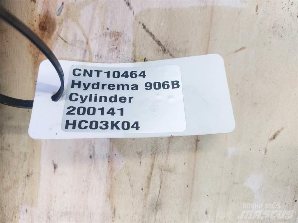 Hydrema 906B Retroescavatori