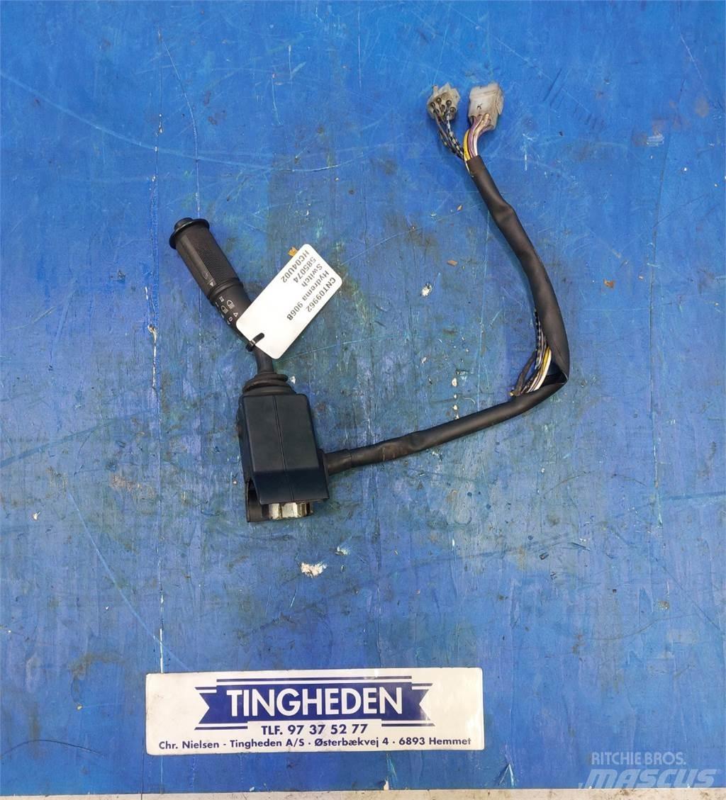 Hydrema 906B Componenti elettroniche