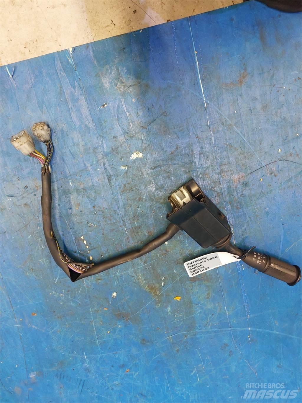 Hydrema 906B Componenti elettroniche