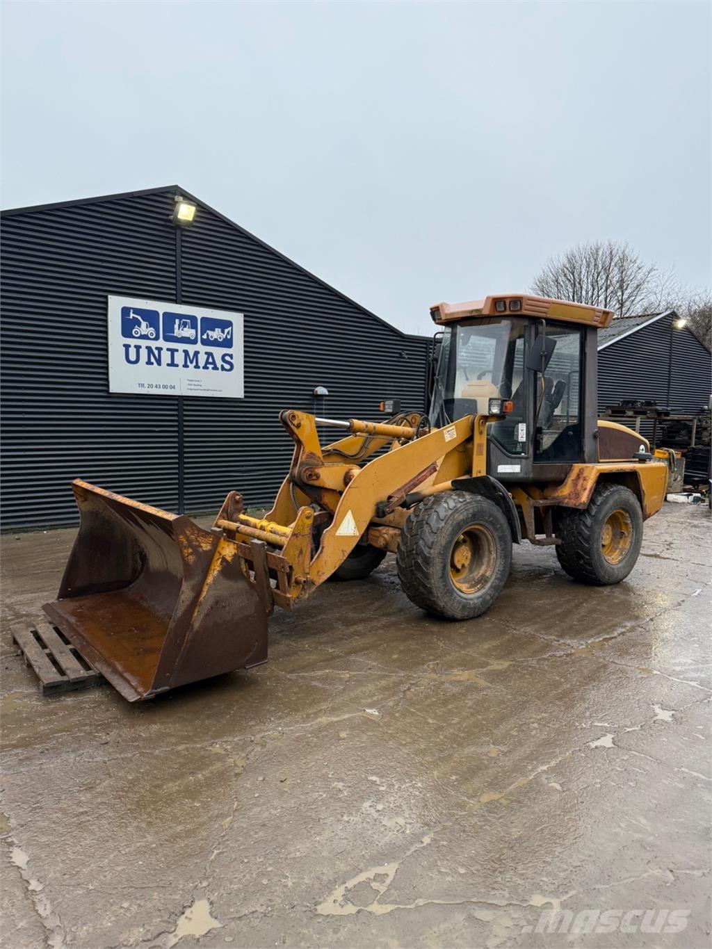 Hydrema WL550C Pale gommate