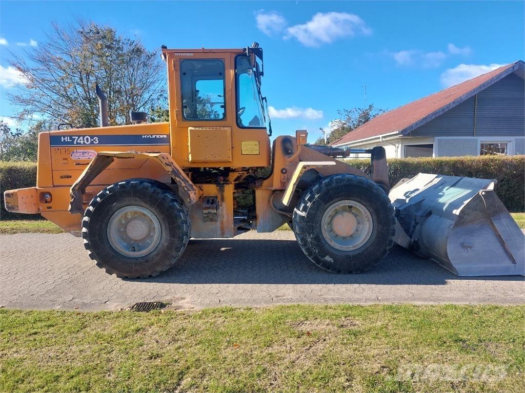 Hyundai HL740-3 Pale gommate