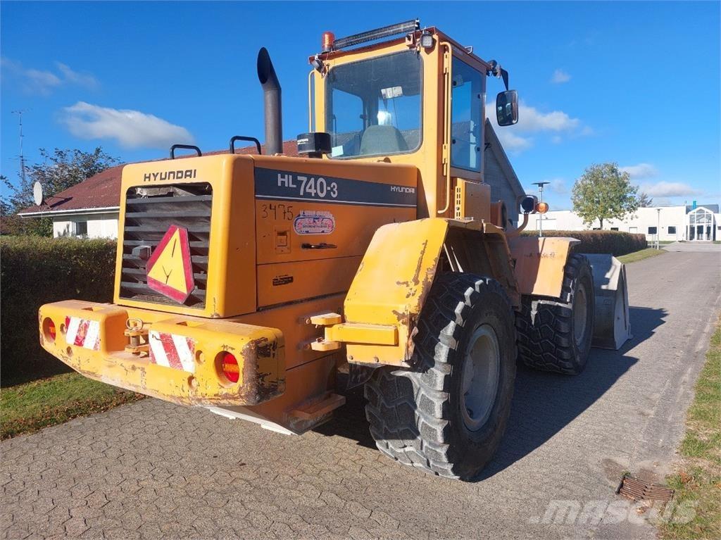 Hyundai HL740-3 Pale gommate