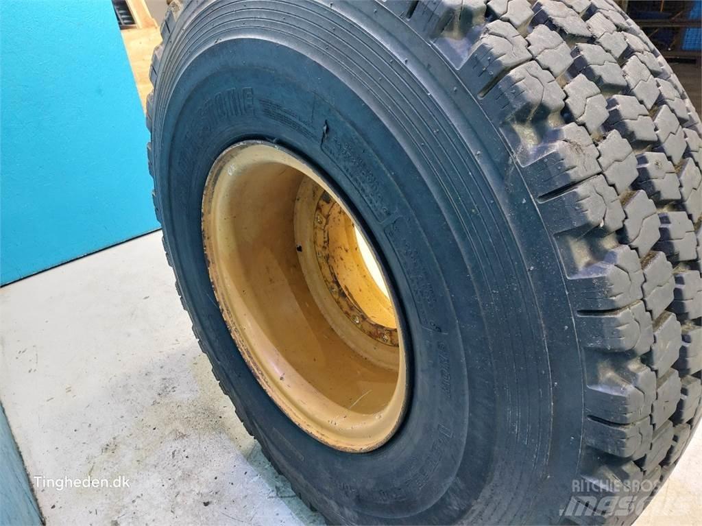 JCB 25 20.5R25 Pneumatici, ruote e cerchioni