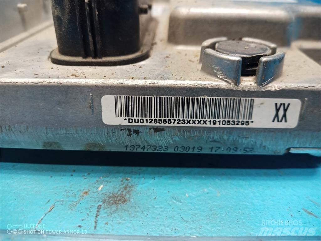 JCB 4CX Componenti elettroniche