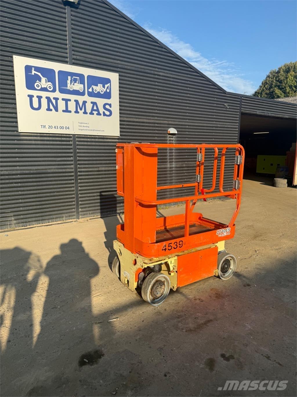 JLG 1230ES Costruzioni - Altro