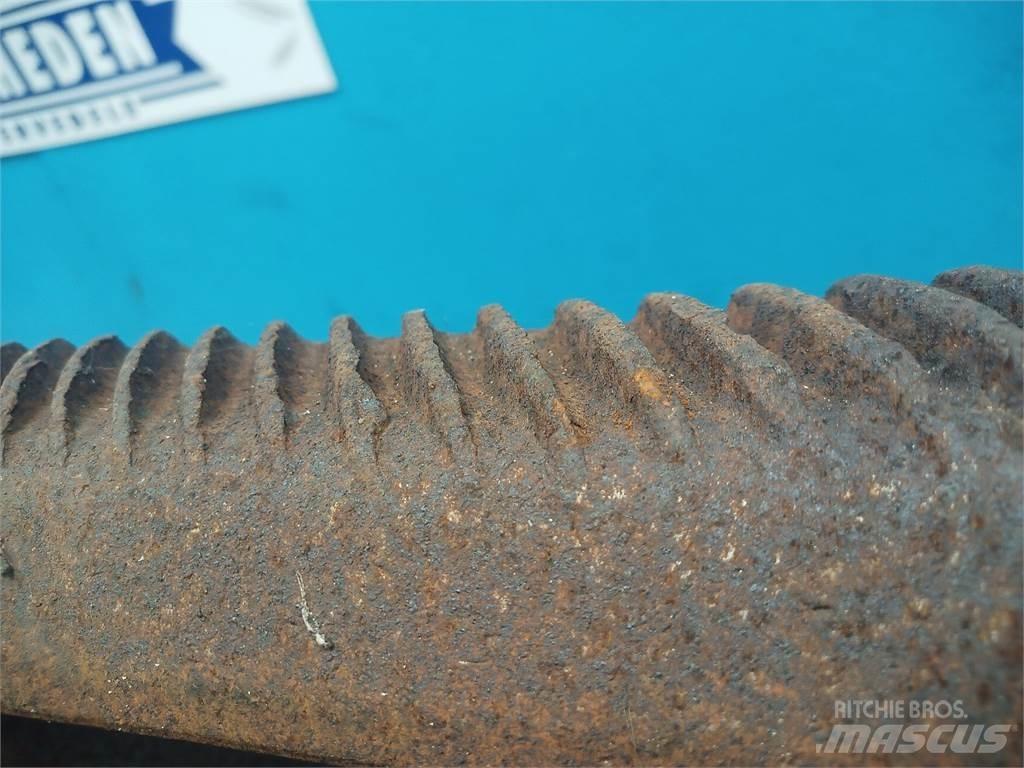 John Deere 1042 Accessori per mietitrebbiatrici
