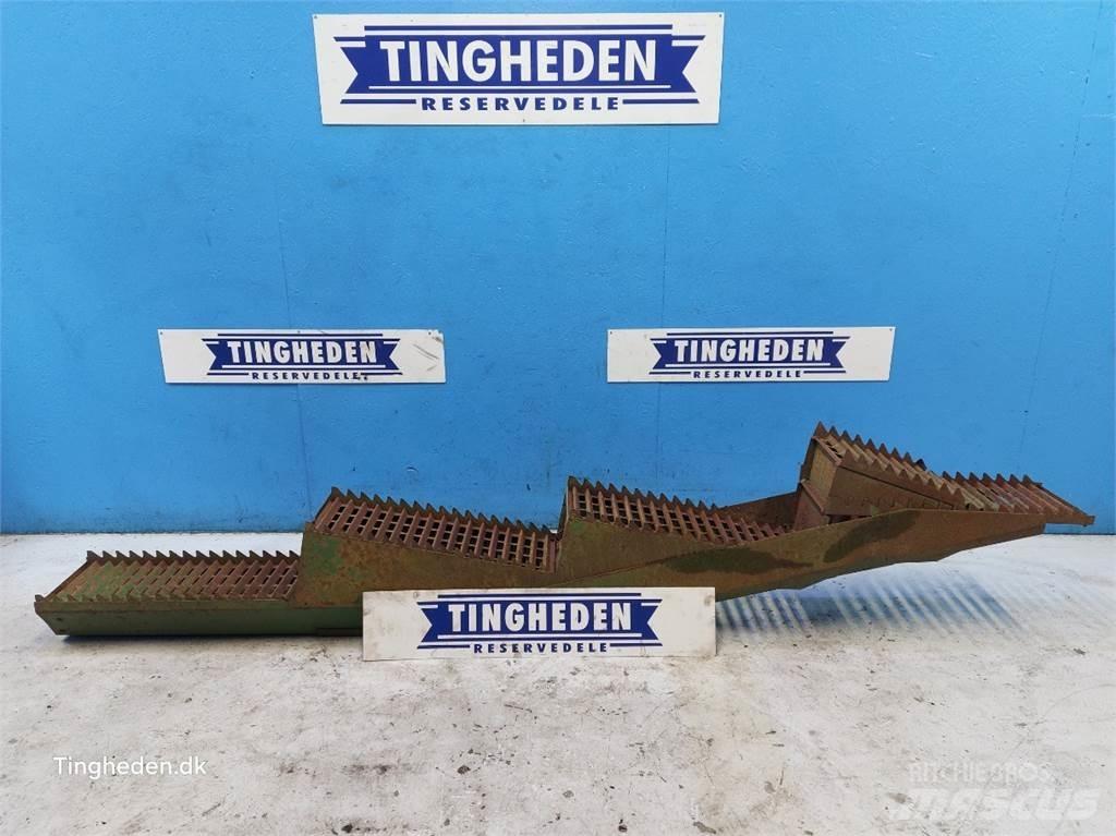 John Deere 1042 Accessori per mietitrebbiatrici