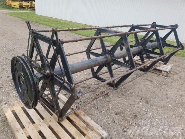 John Deere 1065 Accessori per mietitrebbiatrici