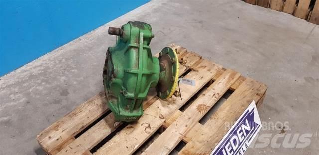 John Deere 1065 Accessori per mietitrebbiatrici