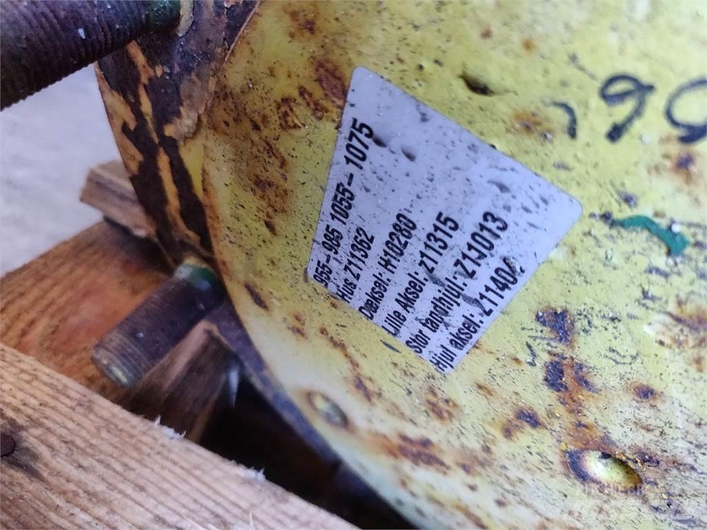 John Deere 1065 Accessori per mietitrebbiatrici
