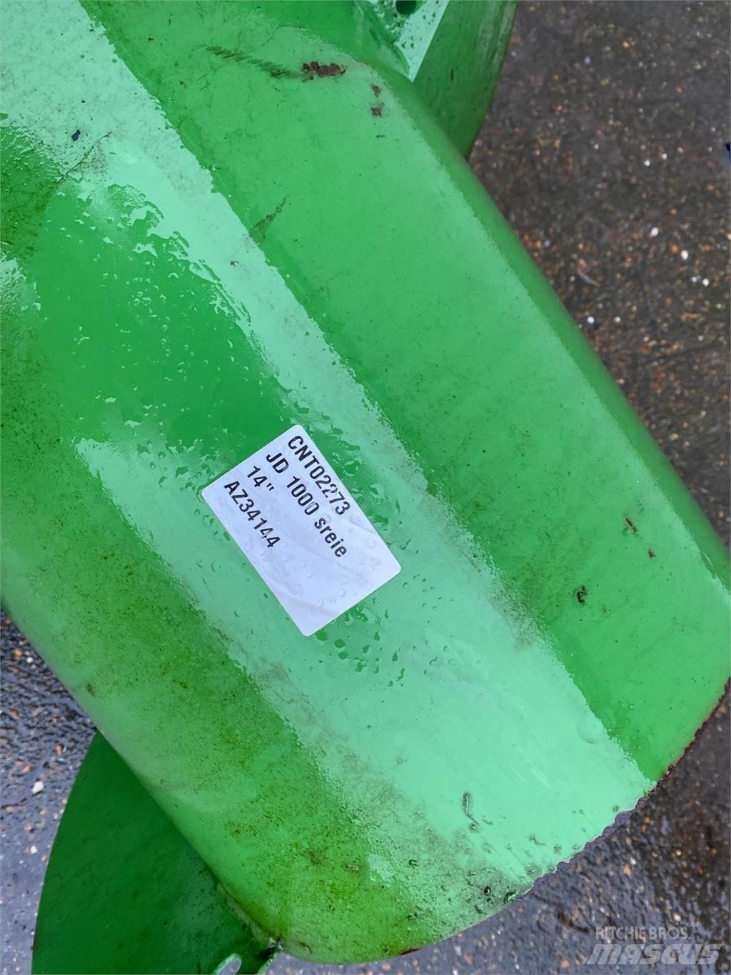 John Deere 1065 Accessori per mietitrebbiatrici