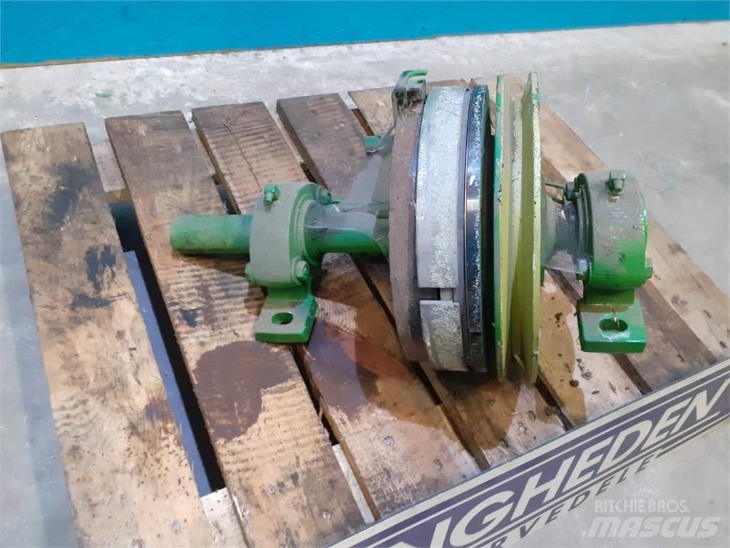 John Deere 1075 Accessori per mietitrebbiatrici