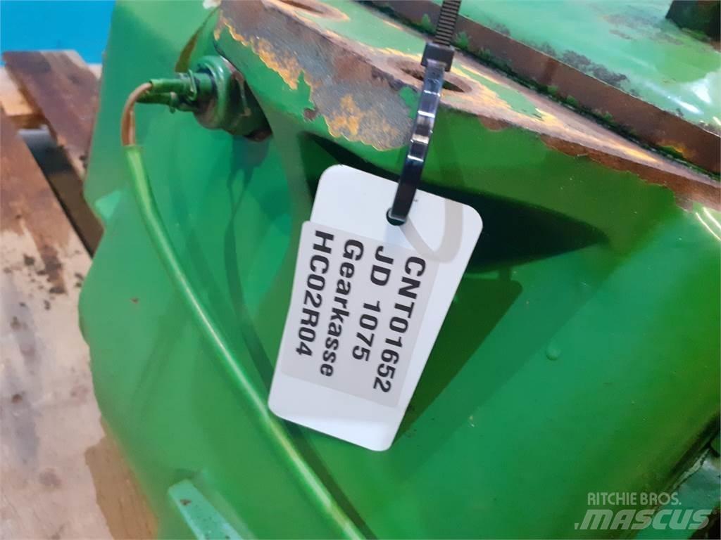 John Deere 1075 Trasmissione